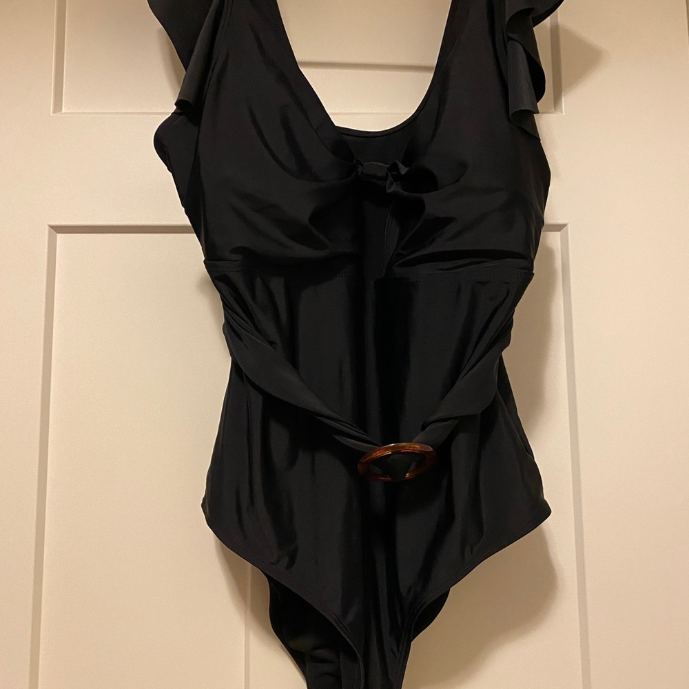 Plus Ruffle Ring Decor One Piece Swimsuit - Picture 2 of 2